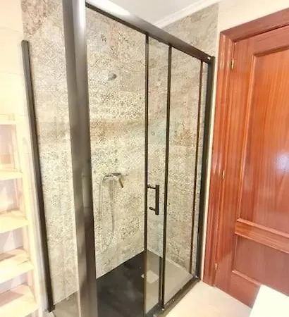 La Casita Verde. Metro Cerca Del Casco Viejo Bilbao