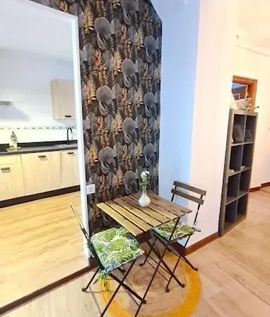 Apartment La Casita Verde. Metro Cerca Del Casco Viejo *