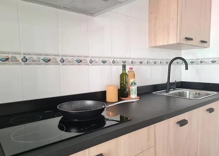 La Casita Verde. Metro Cerca Del Casco Viejo *