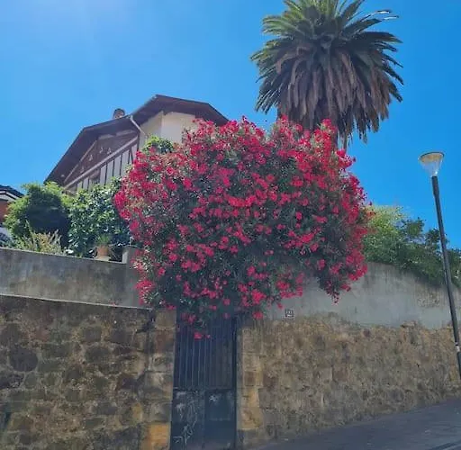 Апартаменты La Casita Verde. Metro Cerca Del Casco Viejo *