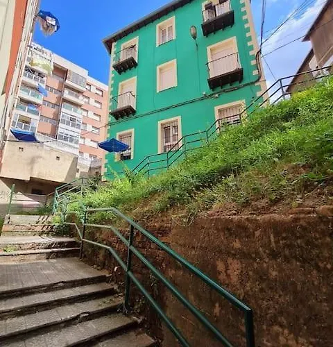 Апартаменты La Casita Verde. Metro Cerca Del Casco Viejo Бильбао