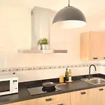 La Casita Verde. Metro Cerca Del Casco Viejo Apartmán